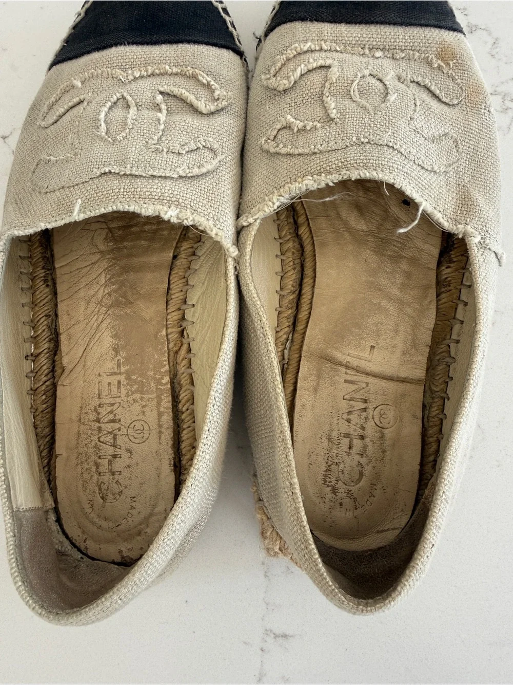 CHANEL classic casual